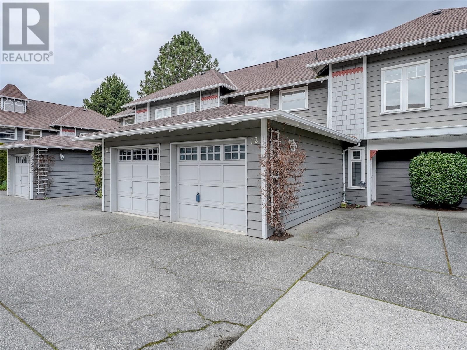 12 922 Arm St, Esquimalt