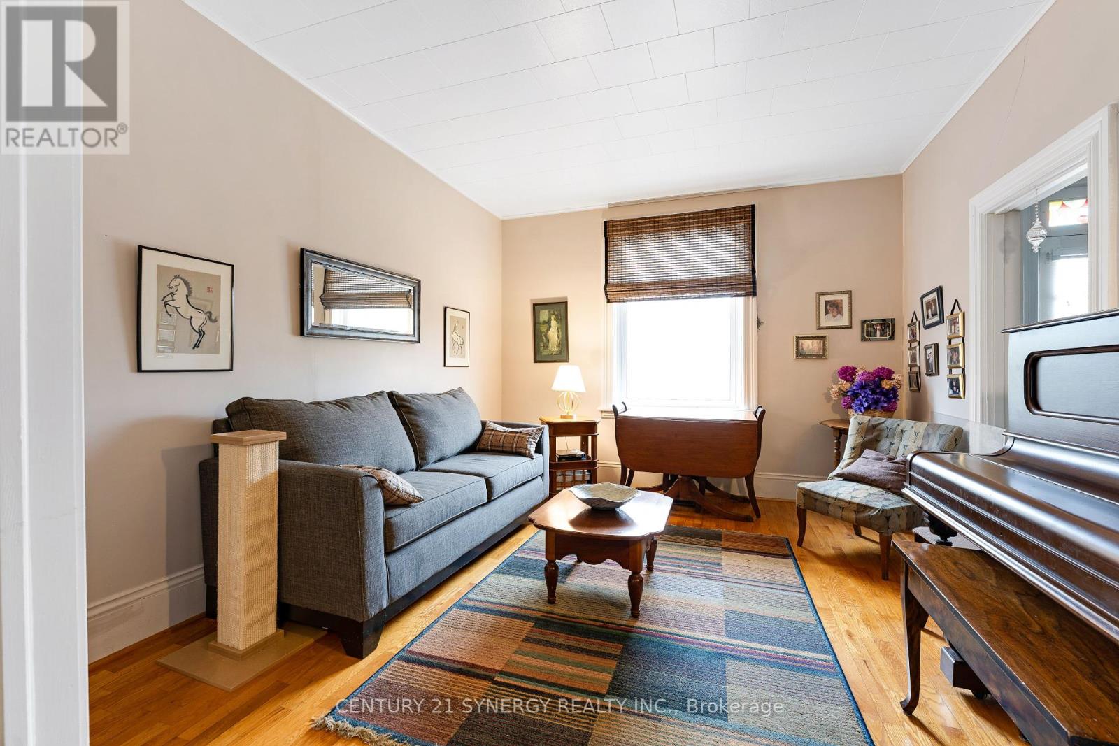 Photo 4 of 157 Duncan Drive, Mcnab Braeside ON