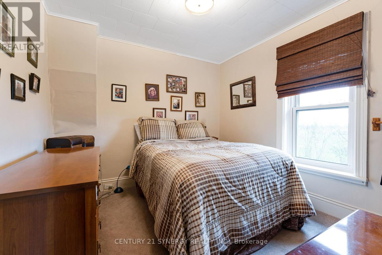 Photo 6 of 157 Duncan Drive, Mcnab Braeside ON