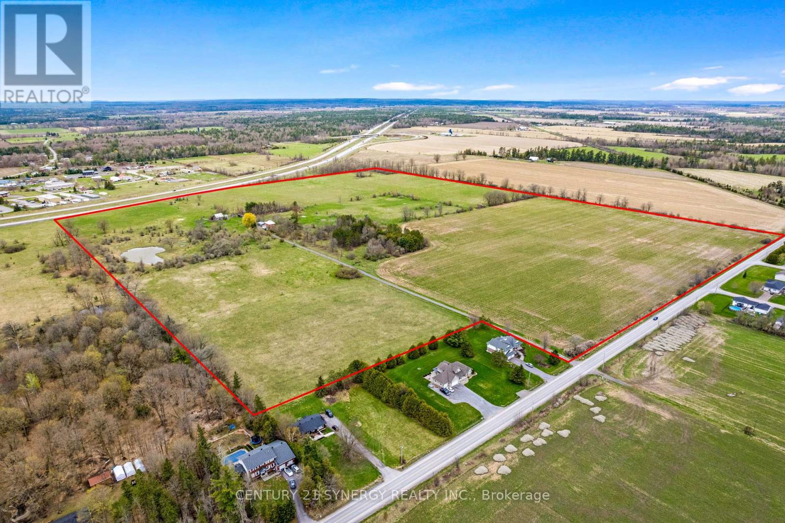 Photo 19 of 157 Duncan Drive, Mcnab Braeside ON