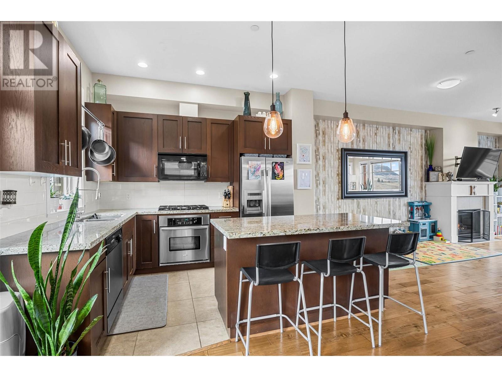 Photo 10 of 175 Holloway Drive Unit 11, Kamloops BC