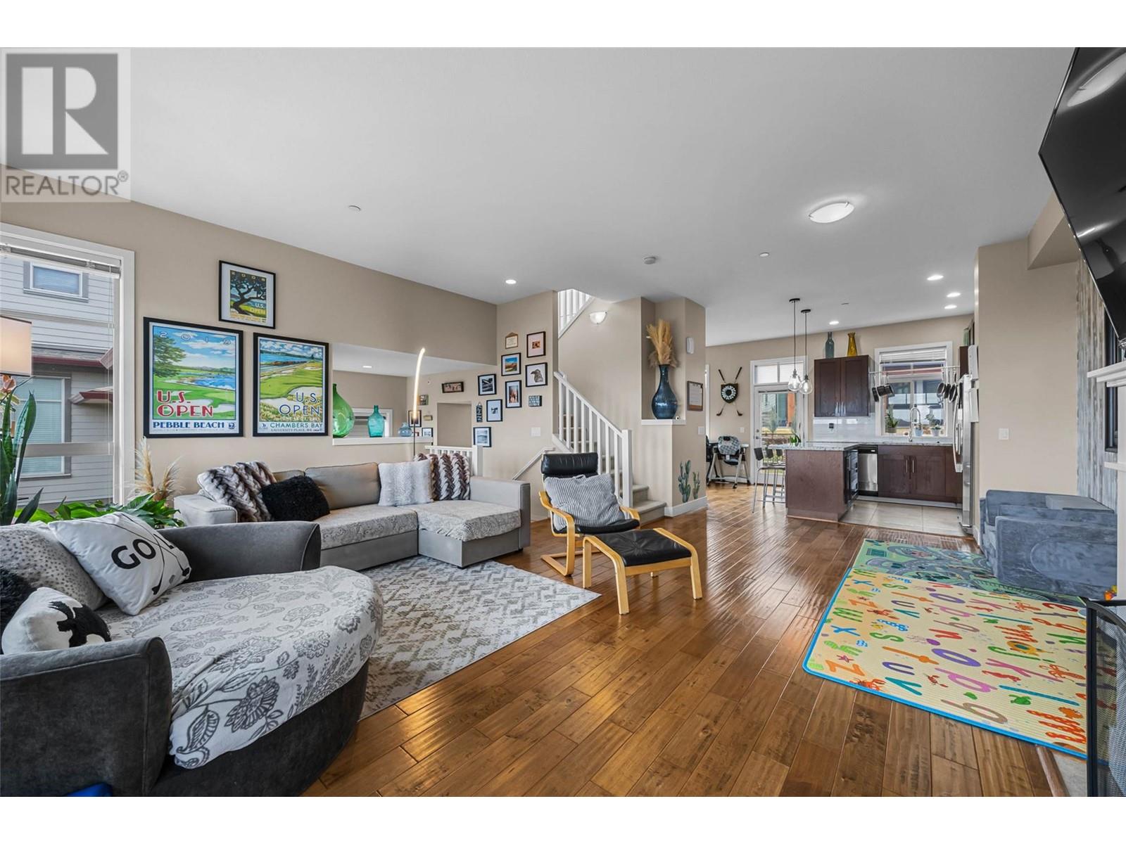 Photo 4 of 175 Holloway Drive Unit 11, Kamloops BC