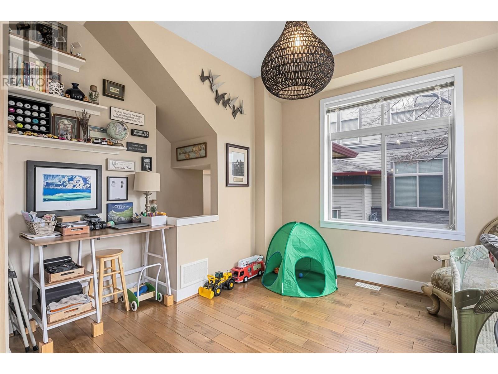 Photo 9 of 175 Holloway Drive Unit 11, Kamloops BC