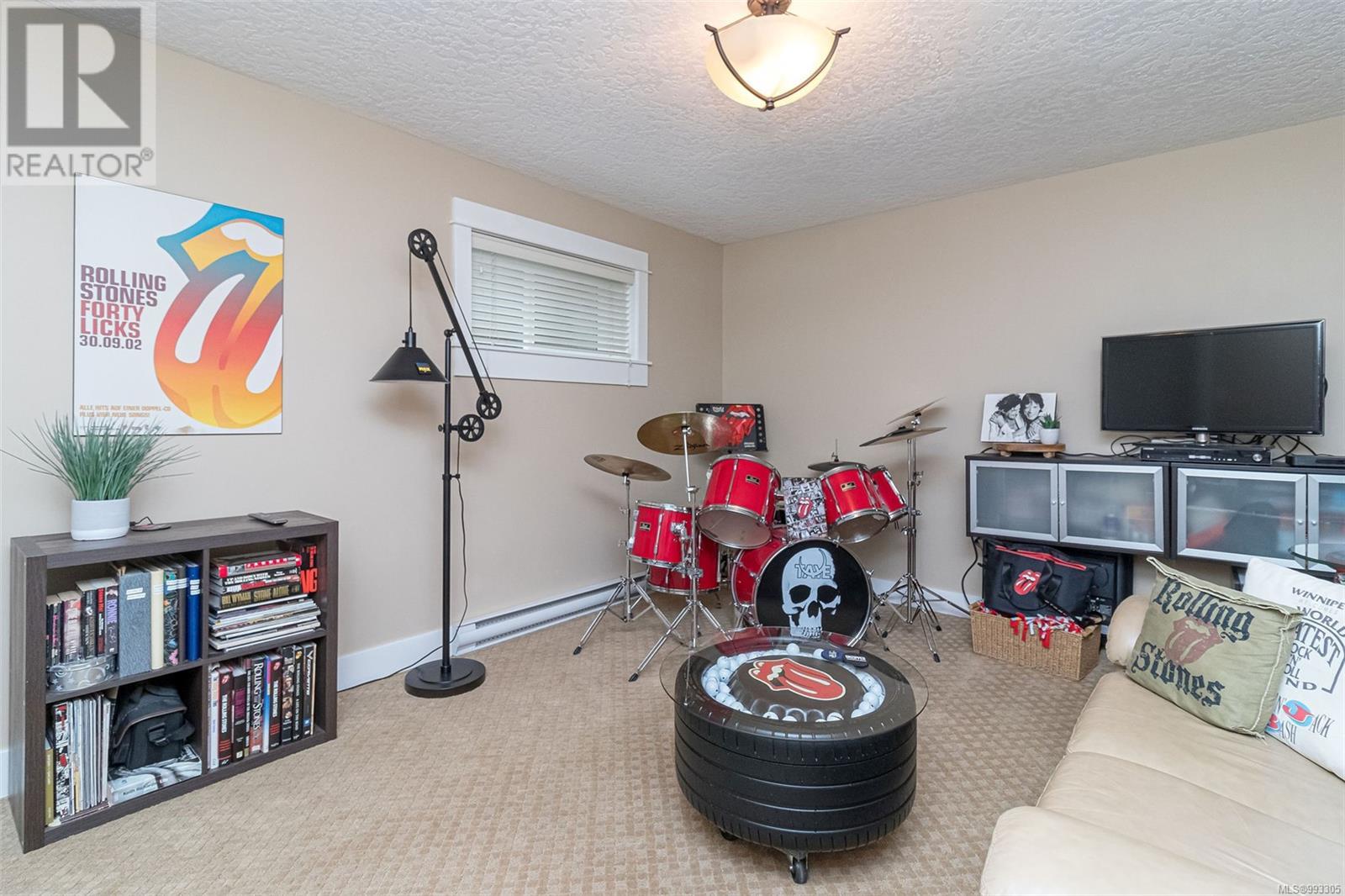 Single Family House Westcoast for Sale in   Wilkinson Rd Saanich 