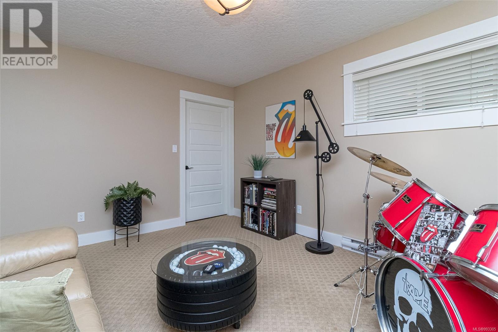 Single Family House Westcoast for Sale in   Wilkinson Rd Saanich 
