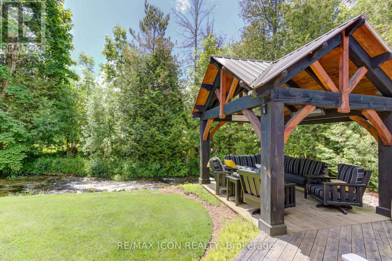 Photo 23 of 146 Field Street, West Grey ON
