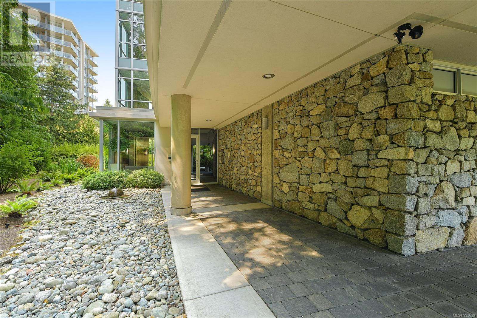 Photo 66 of 502 748 Sayward Hill Terr, Saanich BC