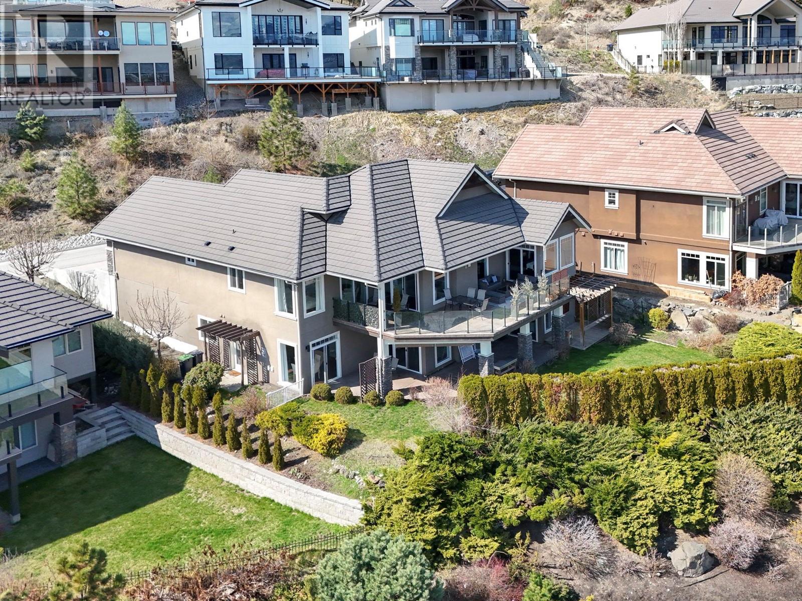  2584 Lucinde Road, West Kelowna