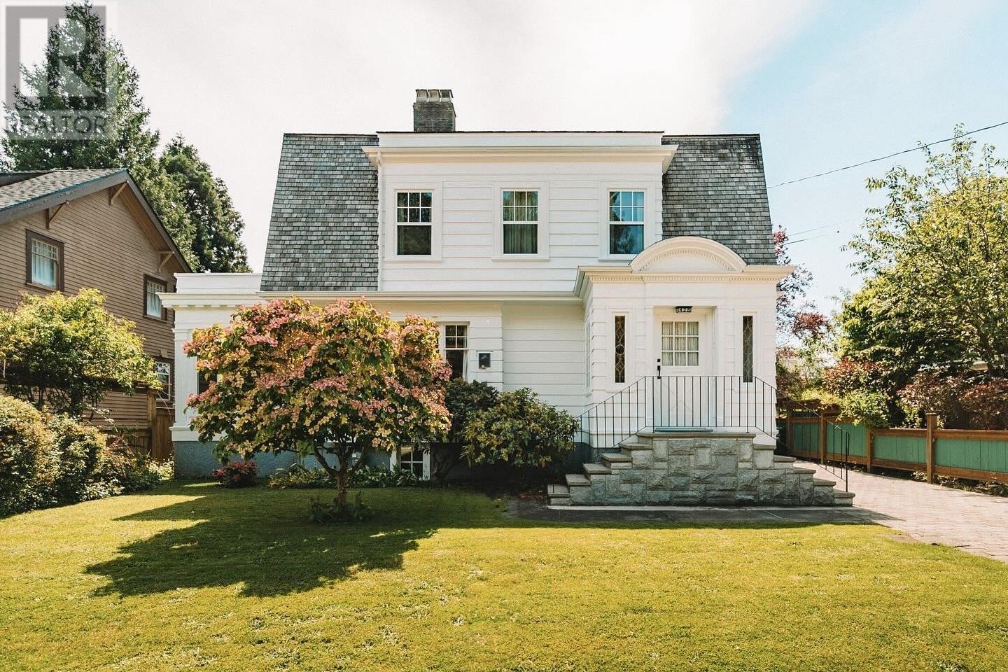 428 FIFTH STREET, New Westminster