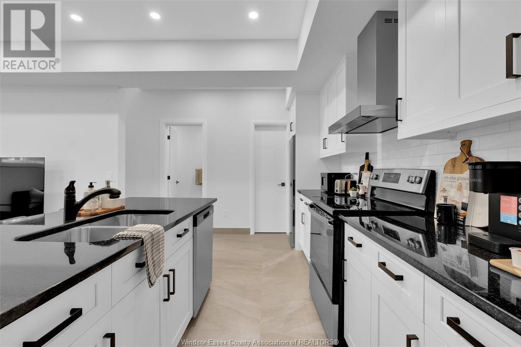 Photo 16 of 1867 Northway Avenue Unit A B, Windsor ON