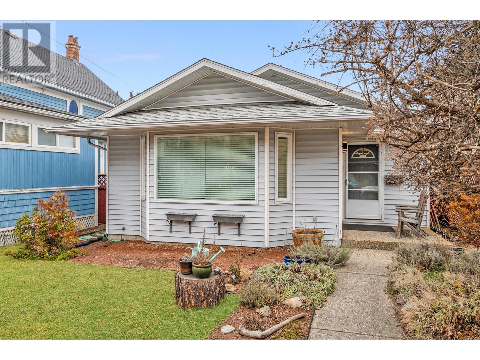 181 Wade Avenue West, Penticton