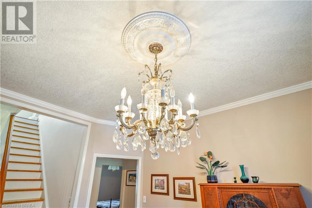 Photo 11 of 899 Keg Lane, Paris ON