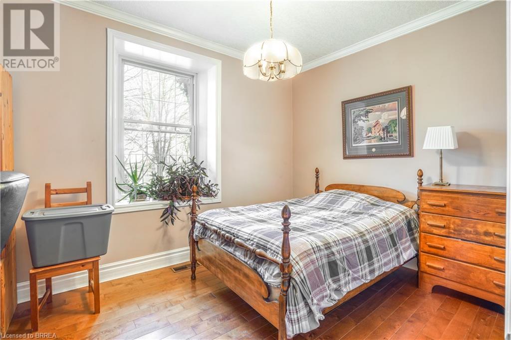 Photo 20 of 899 Keg Lane, Paris ON