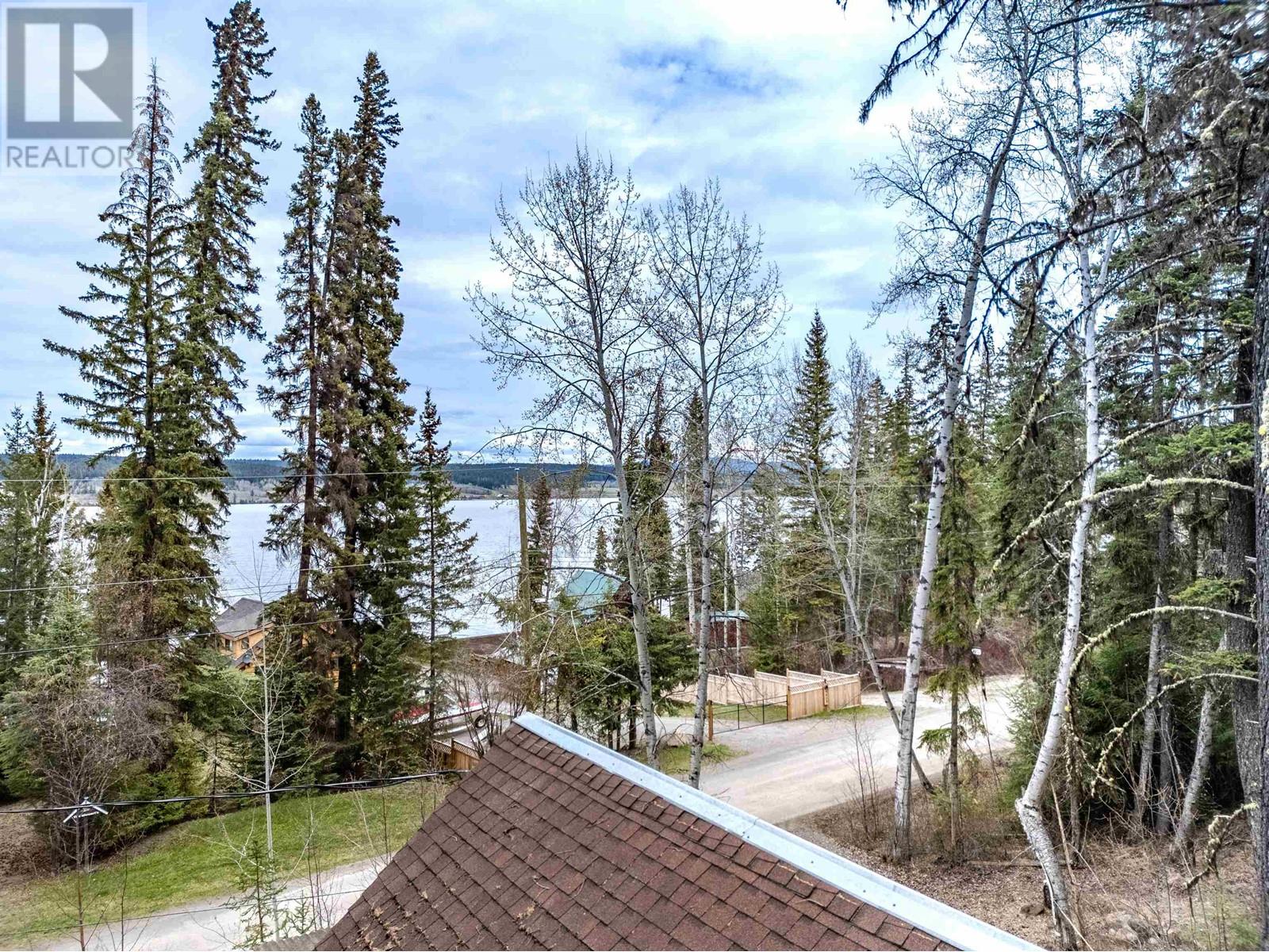 4616 CAVERLY ROAD, Lac La Hache
