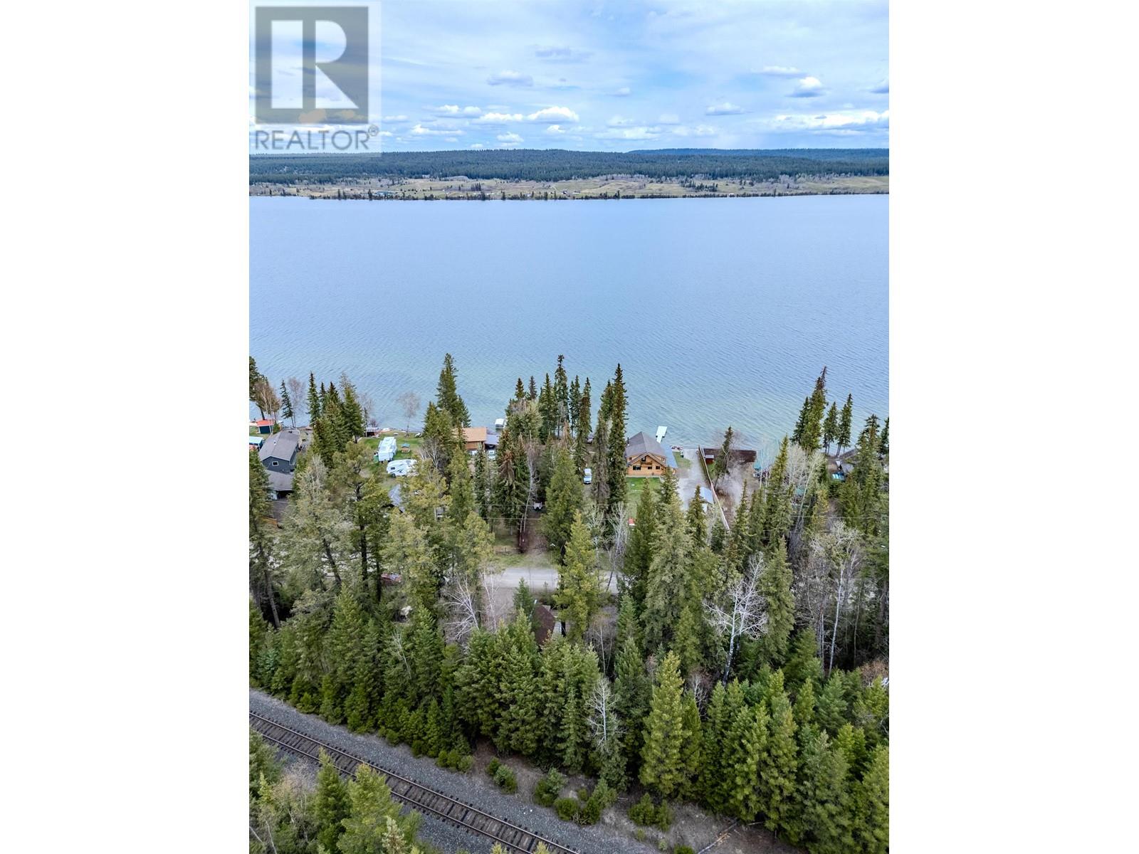 4616 CAVERLY ROAD, Lac La Hache
