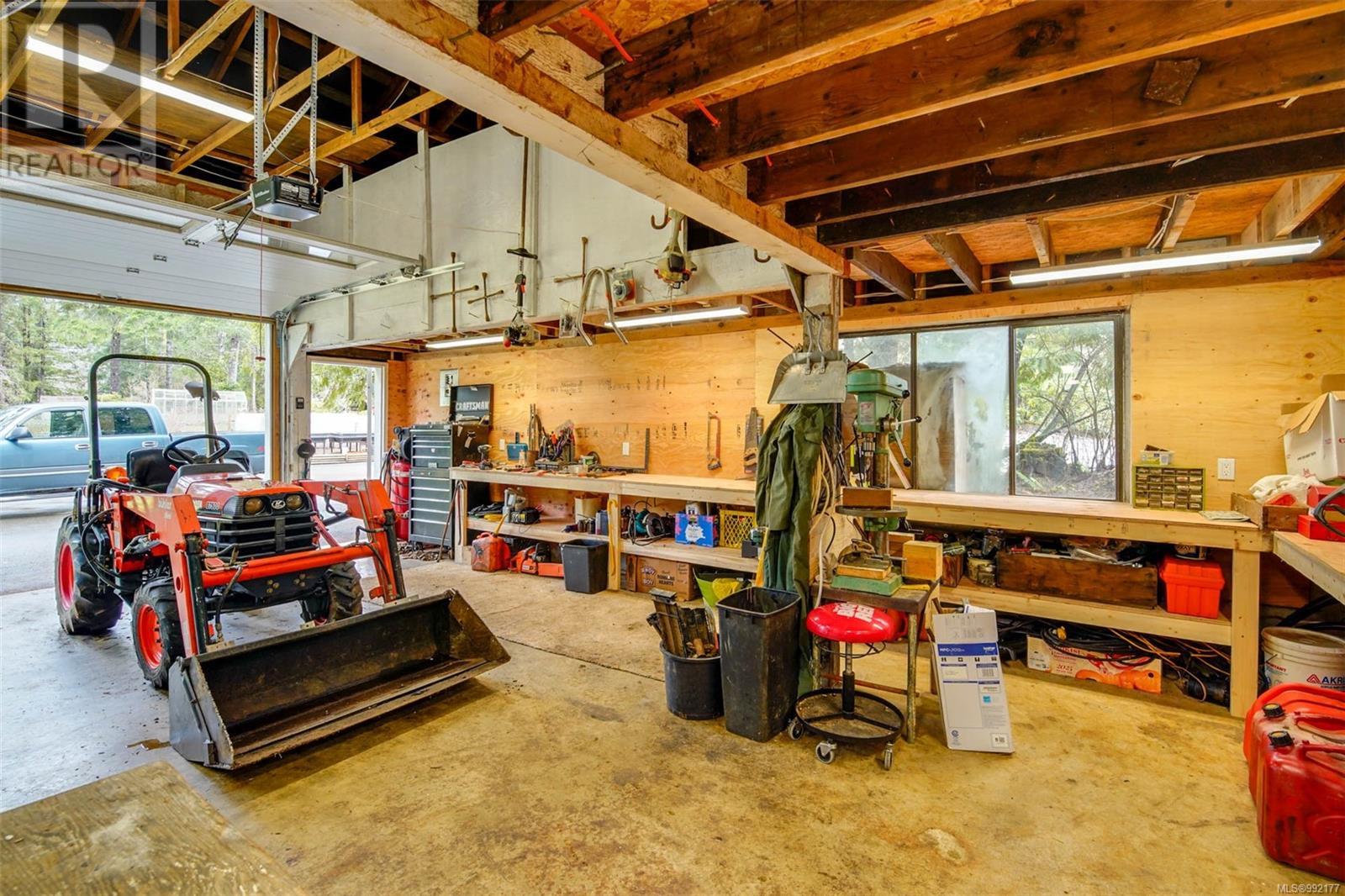 6801A Salford Rd, Port Alberni real estate listing 992177
