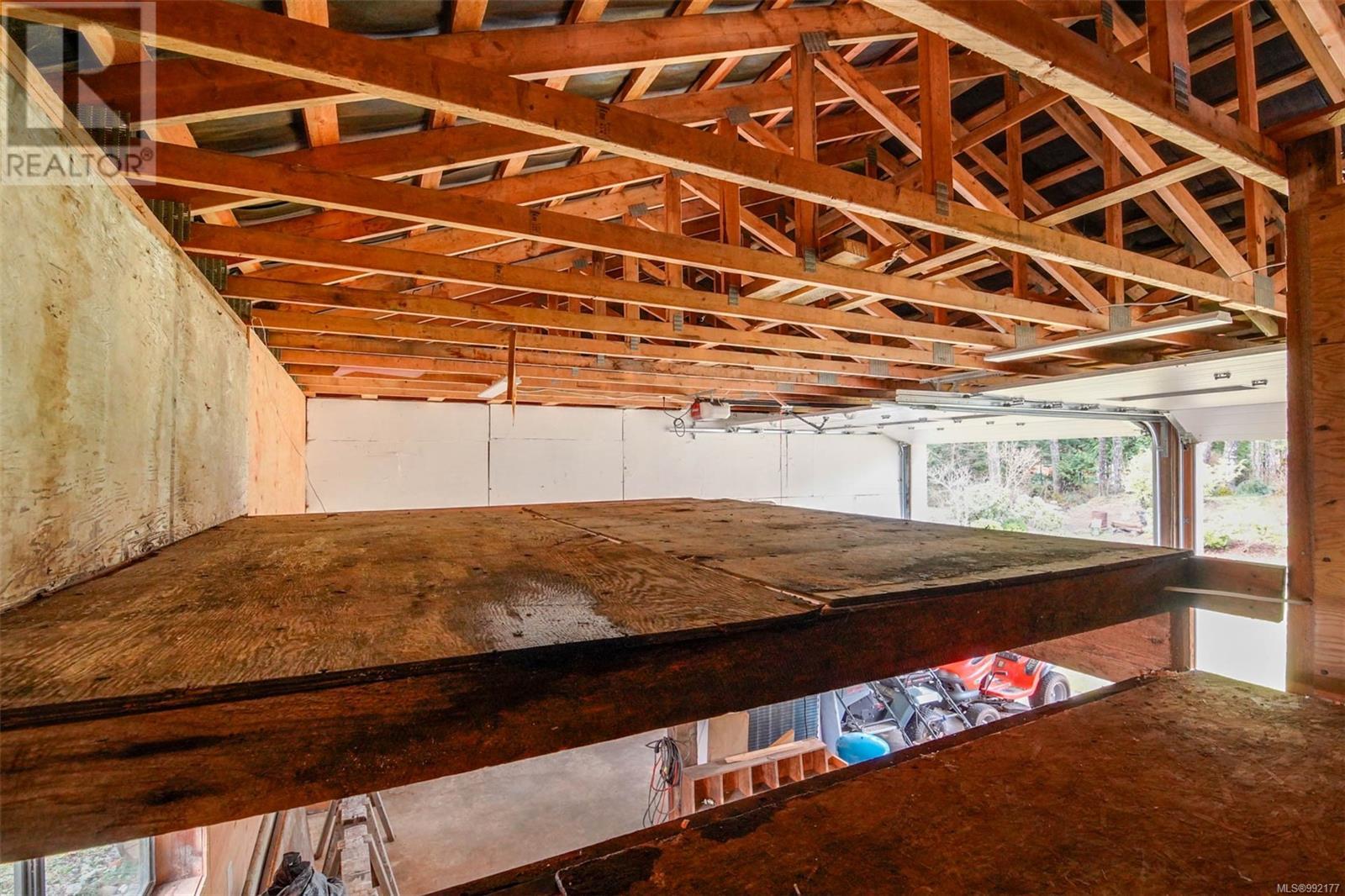 6801A Salford Rd, Port Alberni real estate listing 992177