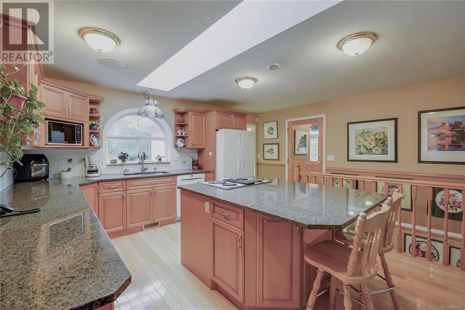 6801A Salford Rd, Port Alberni real estate listing 992177