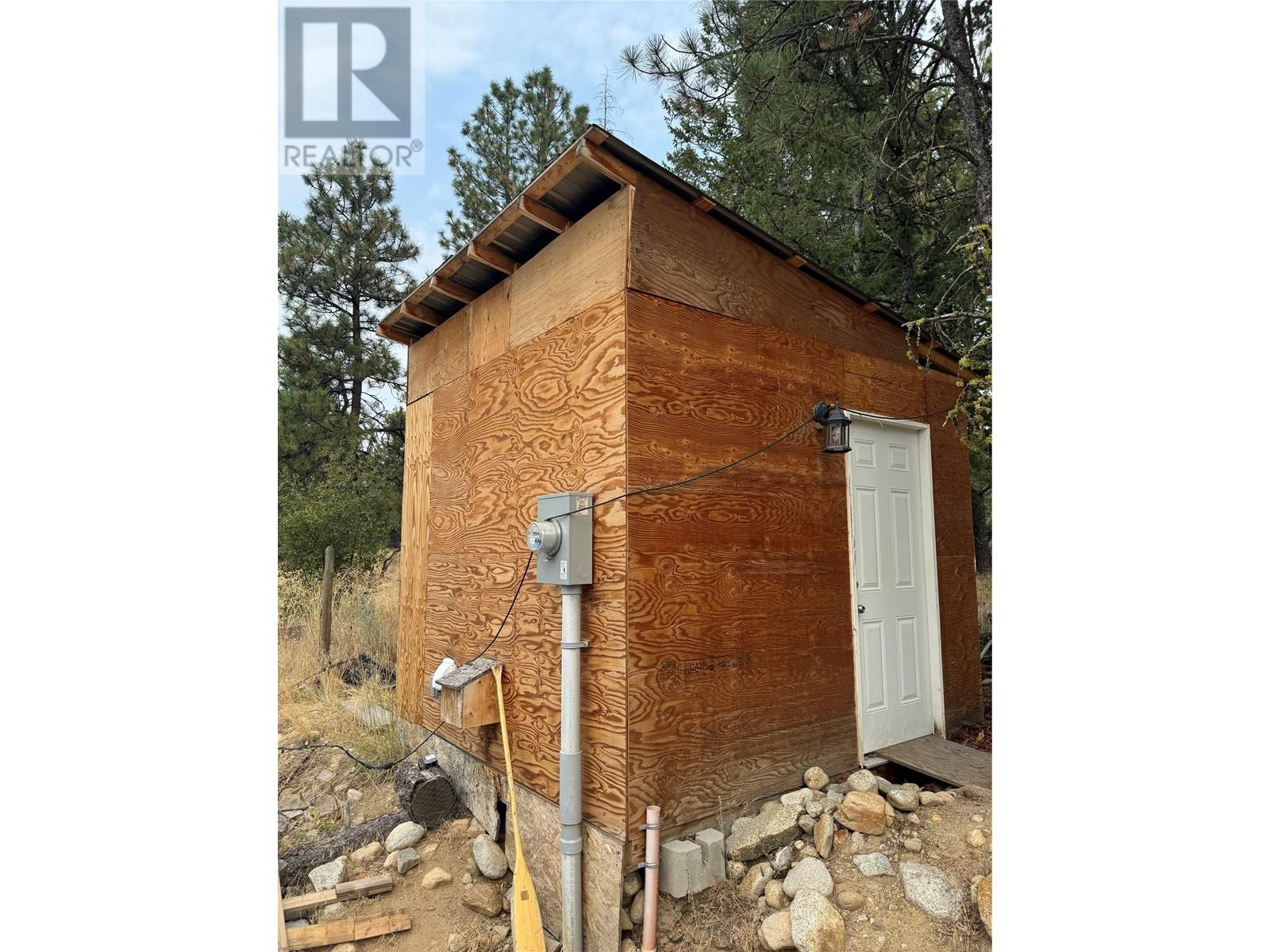 75 BLACKTAIL Road, Osoyoos