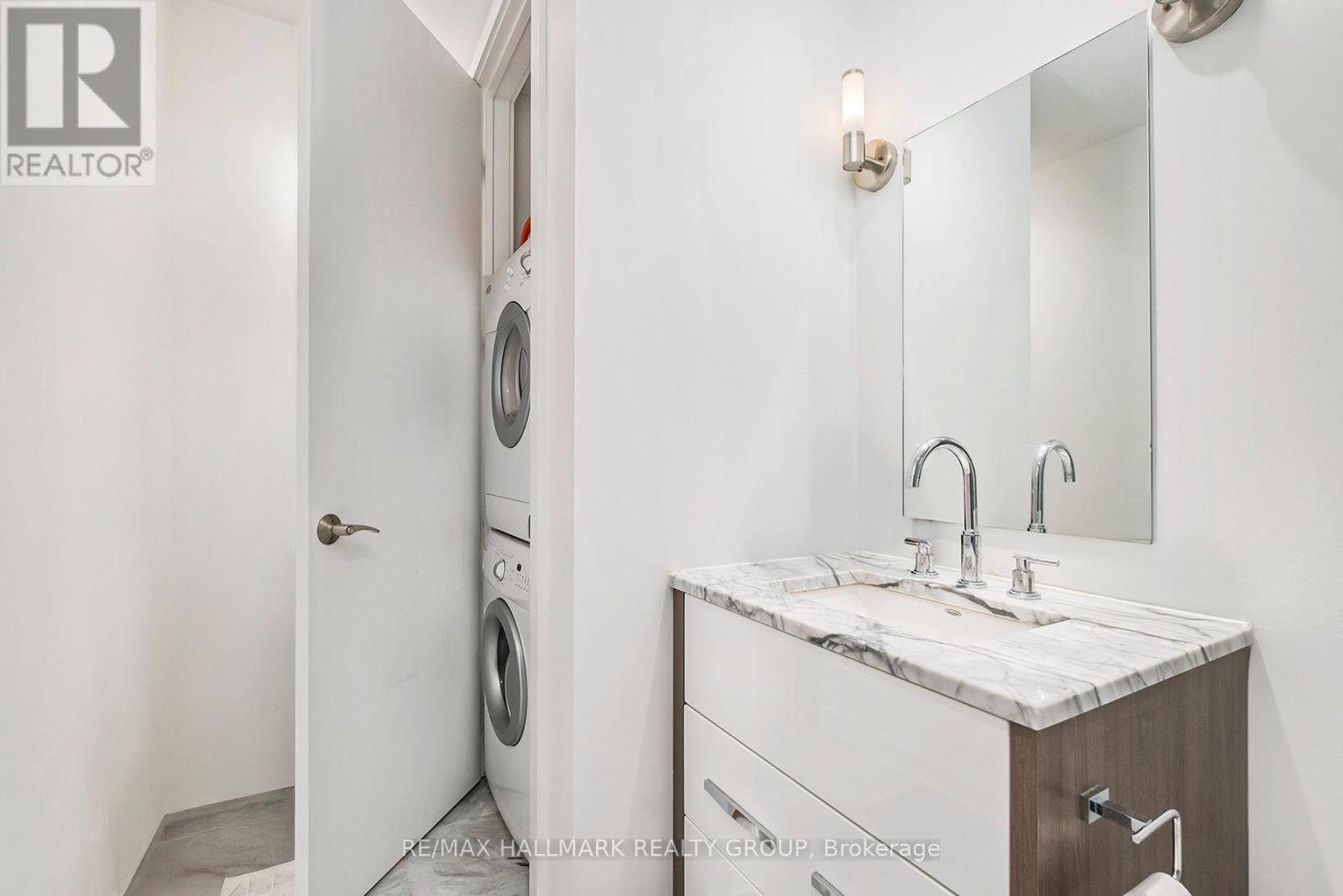 Photo 19 of 1111 111 Champagne Avenue S, Ottawa ON