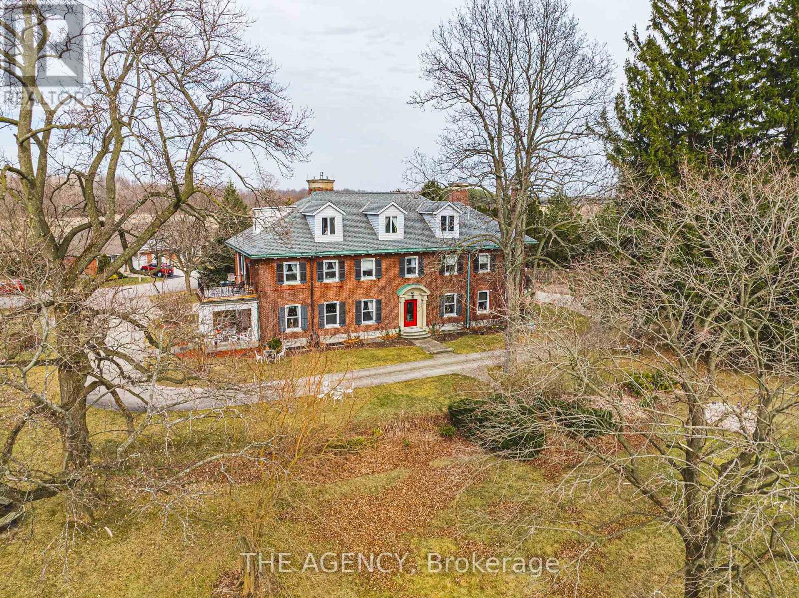Photo 3 of 150 Prospect Street, Norfolk ON