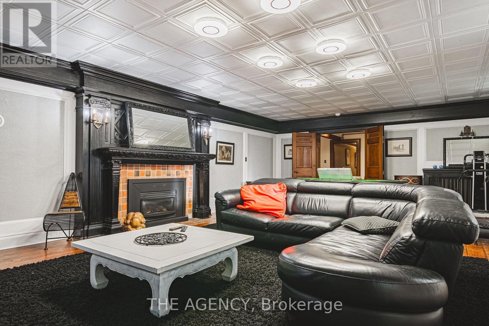 Photo 18 of 150 Prospect Street, Norfolk ON