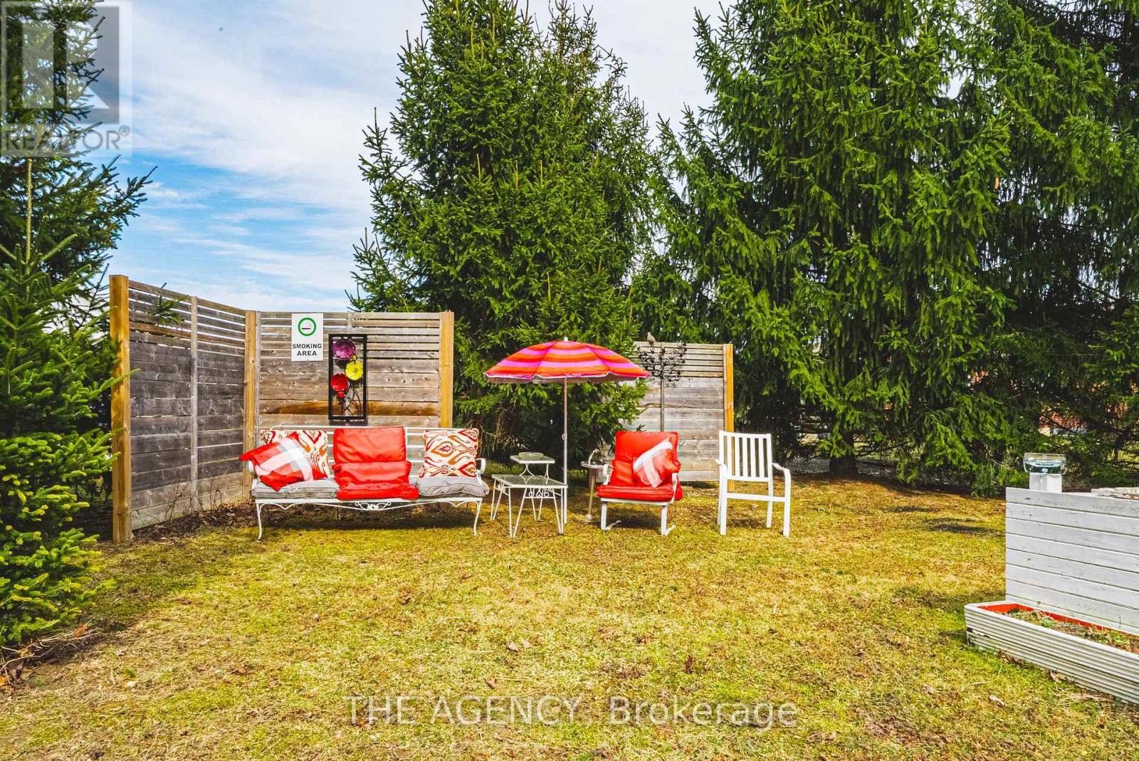 Photo 13 of 150 Prospect Street, Norfolk ON