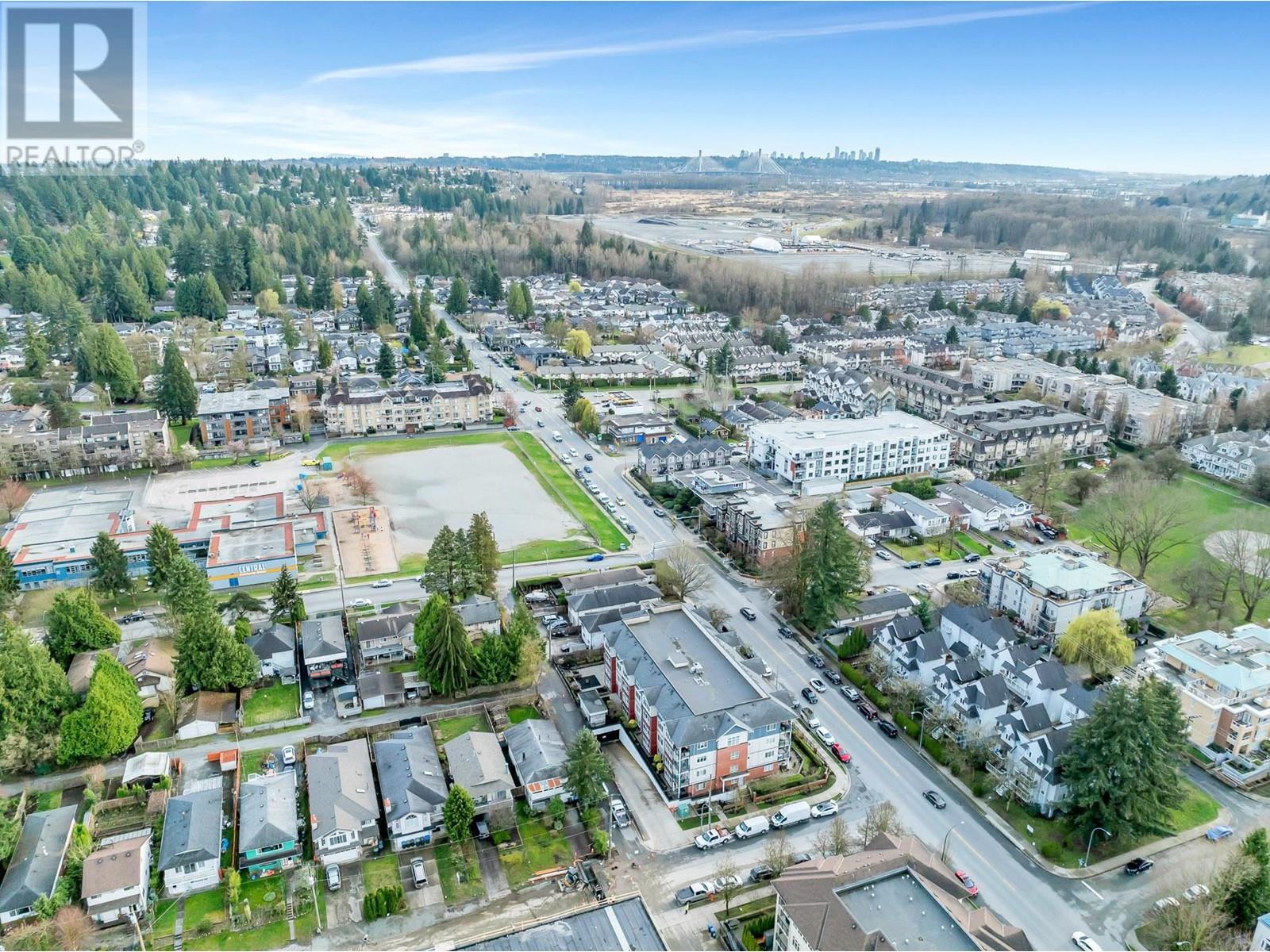 207 2268 SHAUGHNESSY STREET, Port Coquitlam real estate listing R2983517
