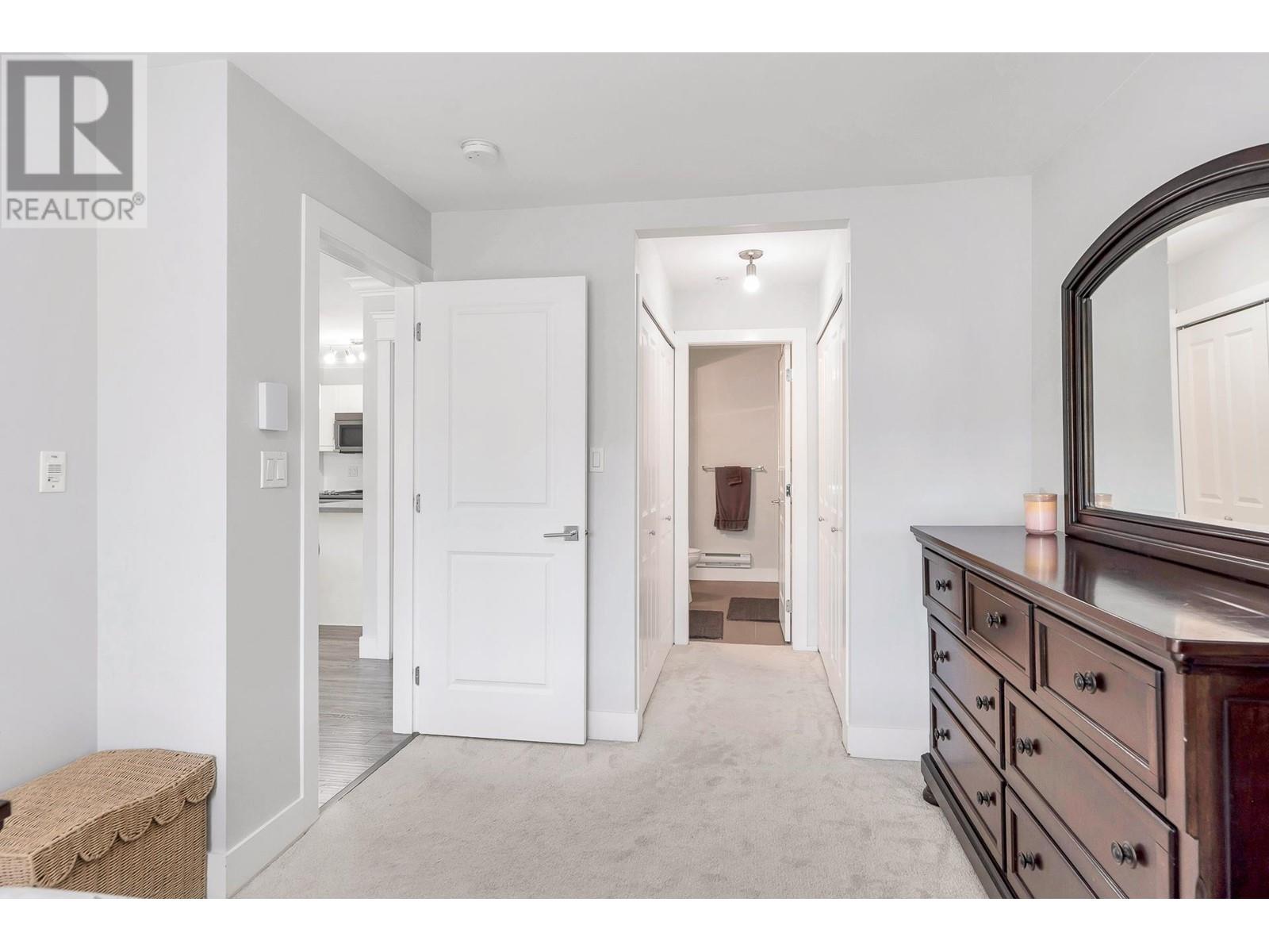 207 2268 SHAUGHNESSY STREET, Port Coquitlam real estate listing R2983517