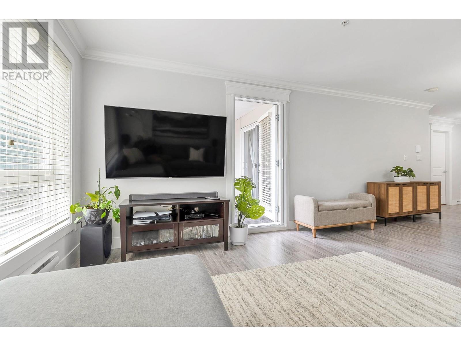 207 2268 SHAUGHNESSY STREET, Port Coquitlam real estate listing R2983517