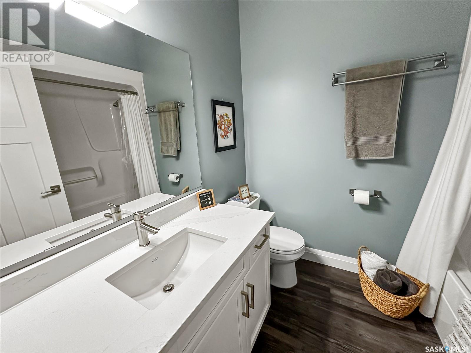 Photo 18 of 300 Mcelheran Drive, Swift Current Rm No 137 SK