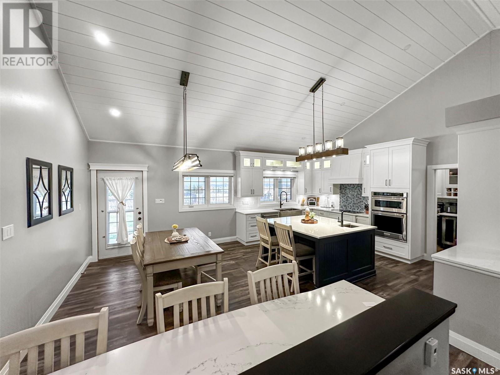 Photo 9 of 300 Mcelheran Drive, Swift Current Rm No 137 SK