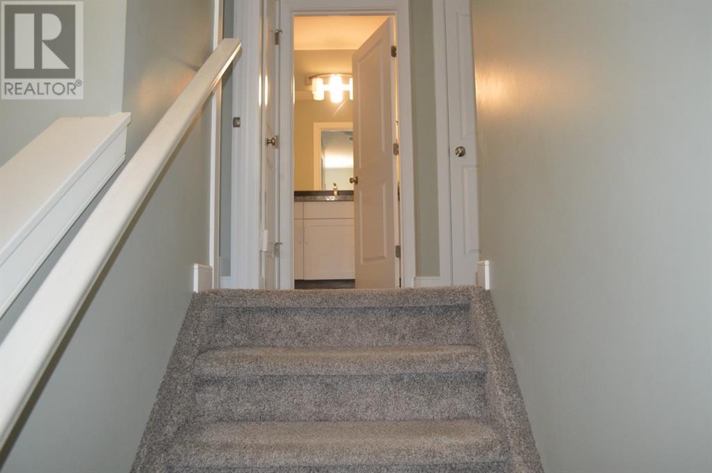 4716 College Avenue, Lacombe