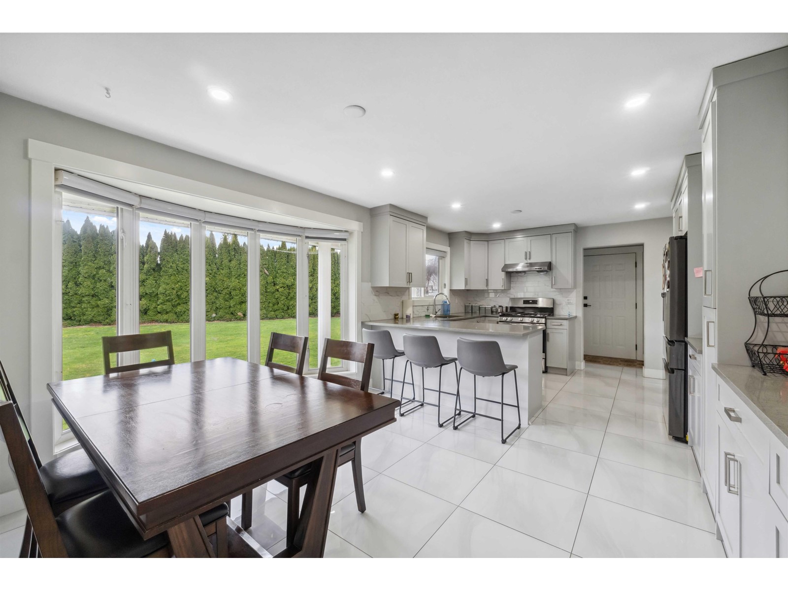 1885 MARION ROAD, Abbotsford