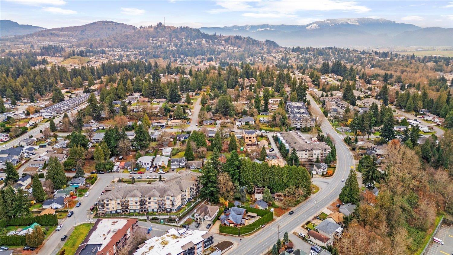 2550 CAMPBELL AVENUE, Abbotsford real estate listing R2947999