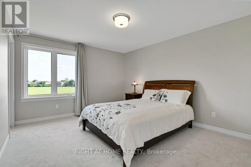844 SNOWDROP CRESCENT - 16