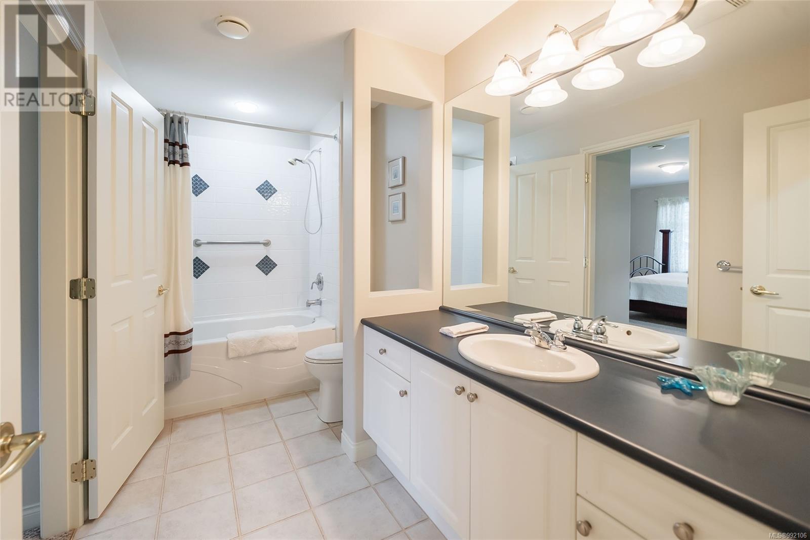 1321 Gabriola Dr, Parksville