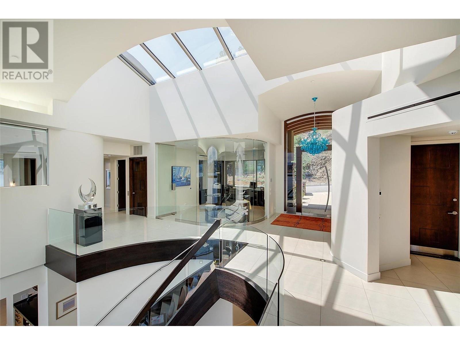 6 901 Westside Road South, West Kelowna