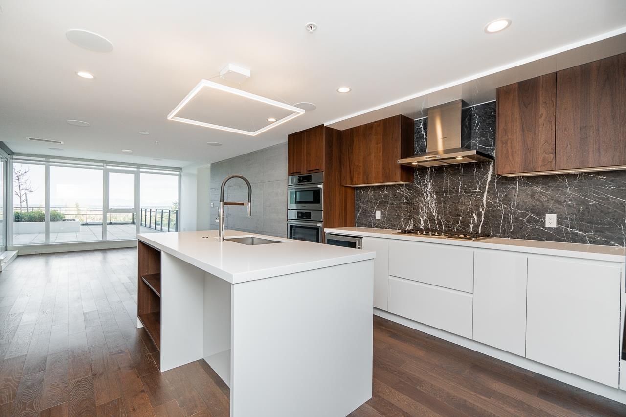 518 1526 FINLAY STREET, White Rock real estate listing R2983878