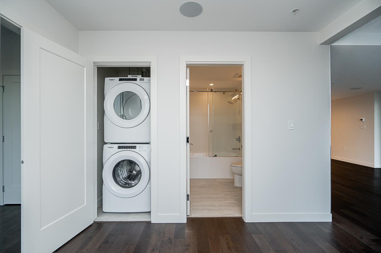 518 1526 FINLAY STREET, White Rock real estate listing R2983878