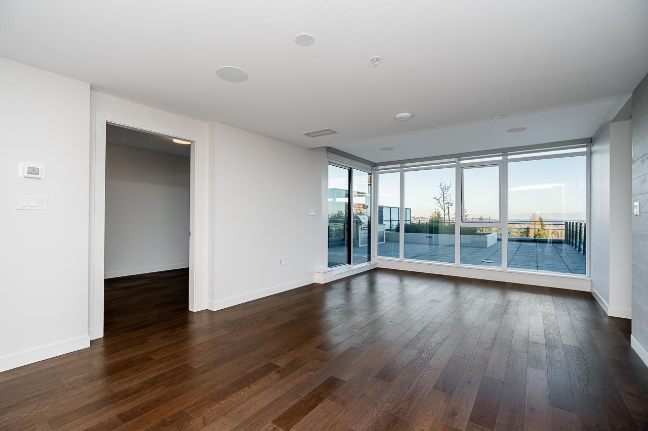 518 1526 FINLAY STREET, White Rock real estate listing R2983878