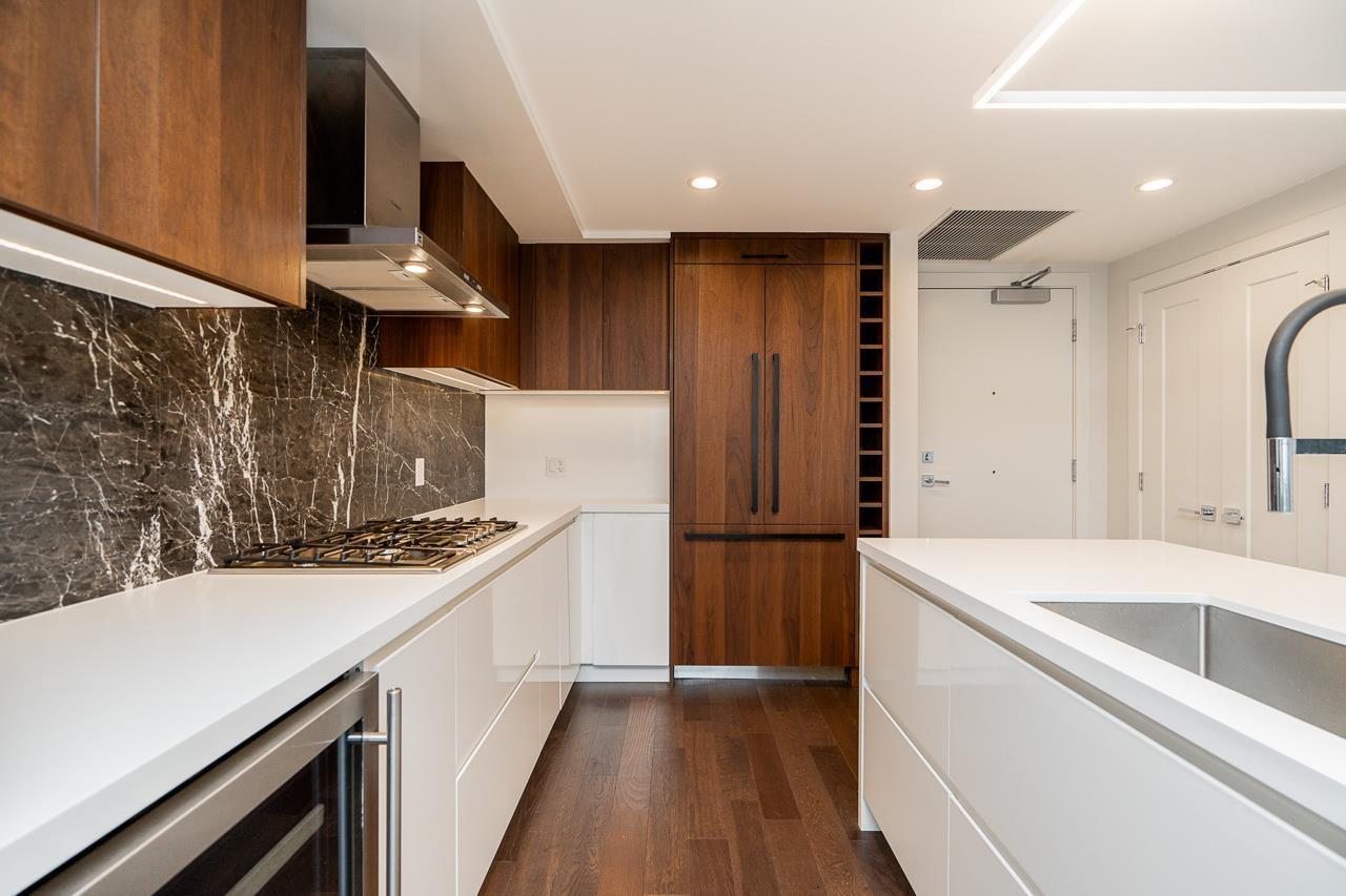 518 1526 FINLAY STREET, White Rock real estate listing R2983878