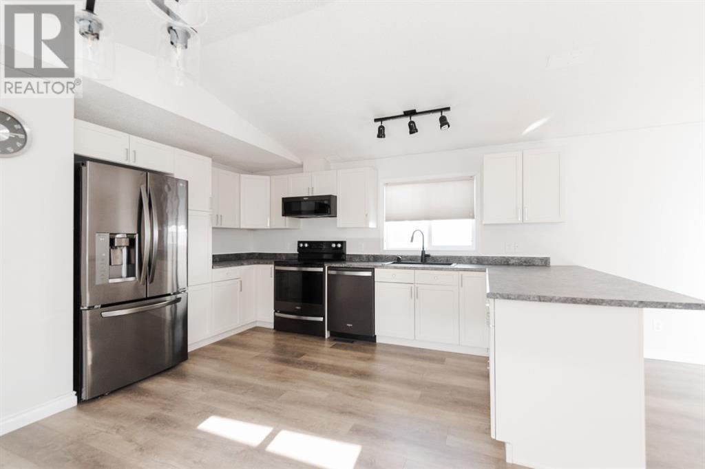 384 Harpe Way, Fort McMurray