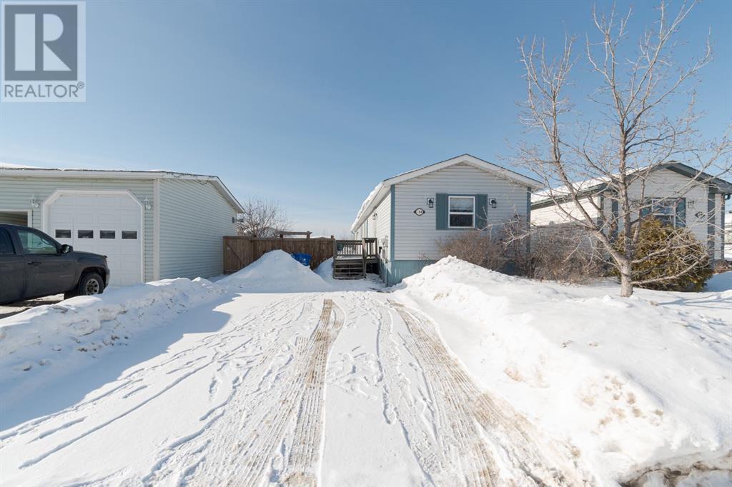 384 Harpe Way, Fort McMurray, Alberta