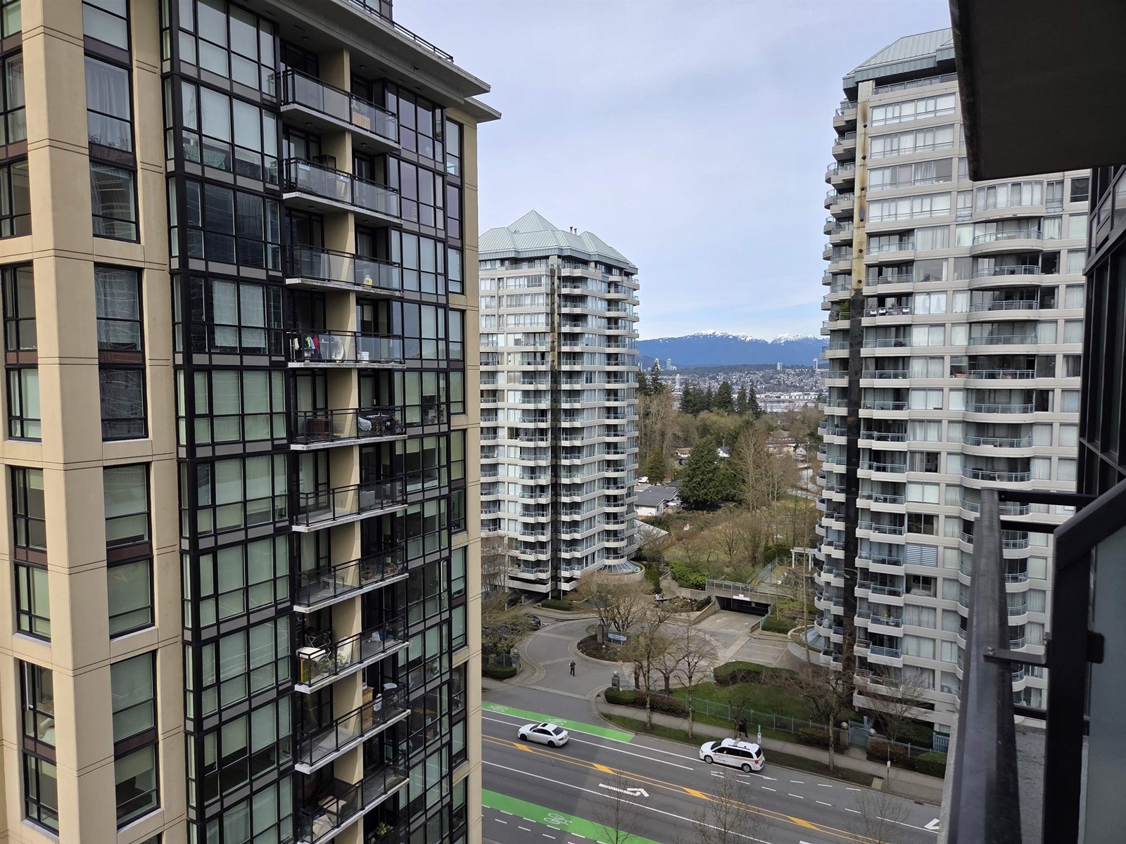 Photo 8 of 1106 10777 University Drive, Surrey BC