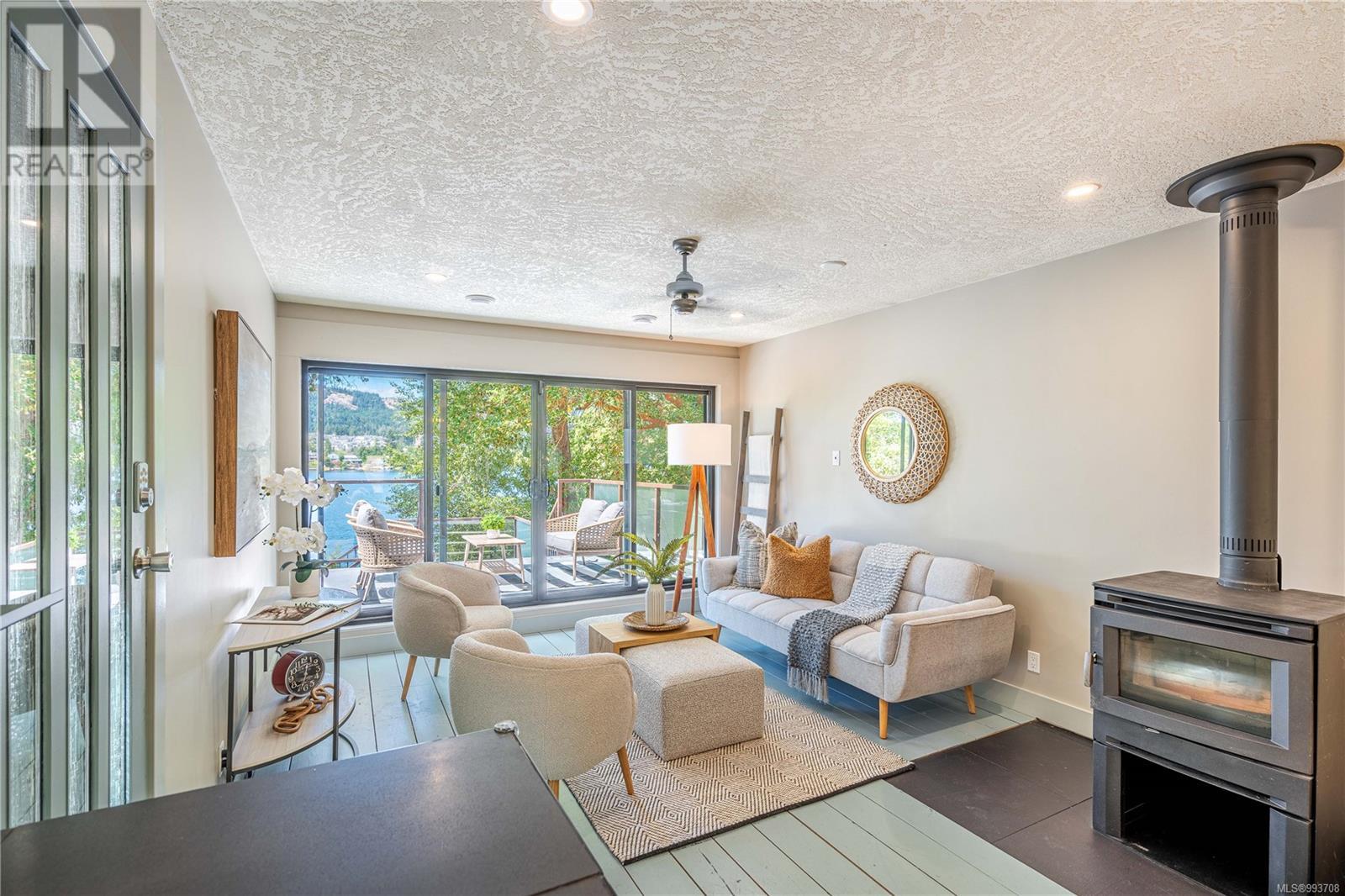 Photo 5 of 2880 Leigh Rd, Langford BC