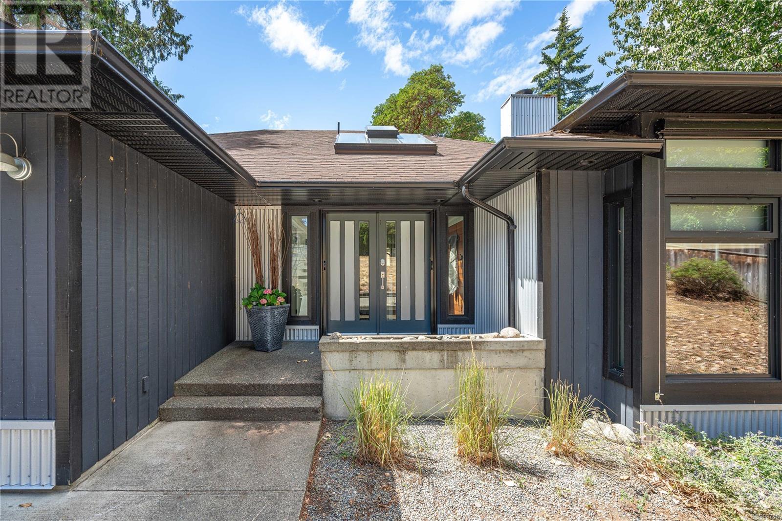 Photo 64 of 2880 Leigh Rd, Langford BC