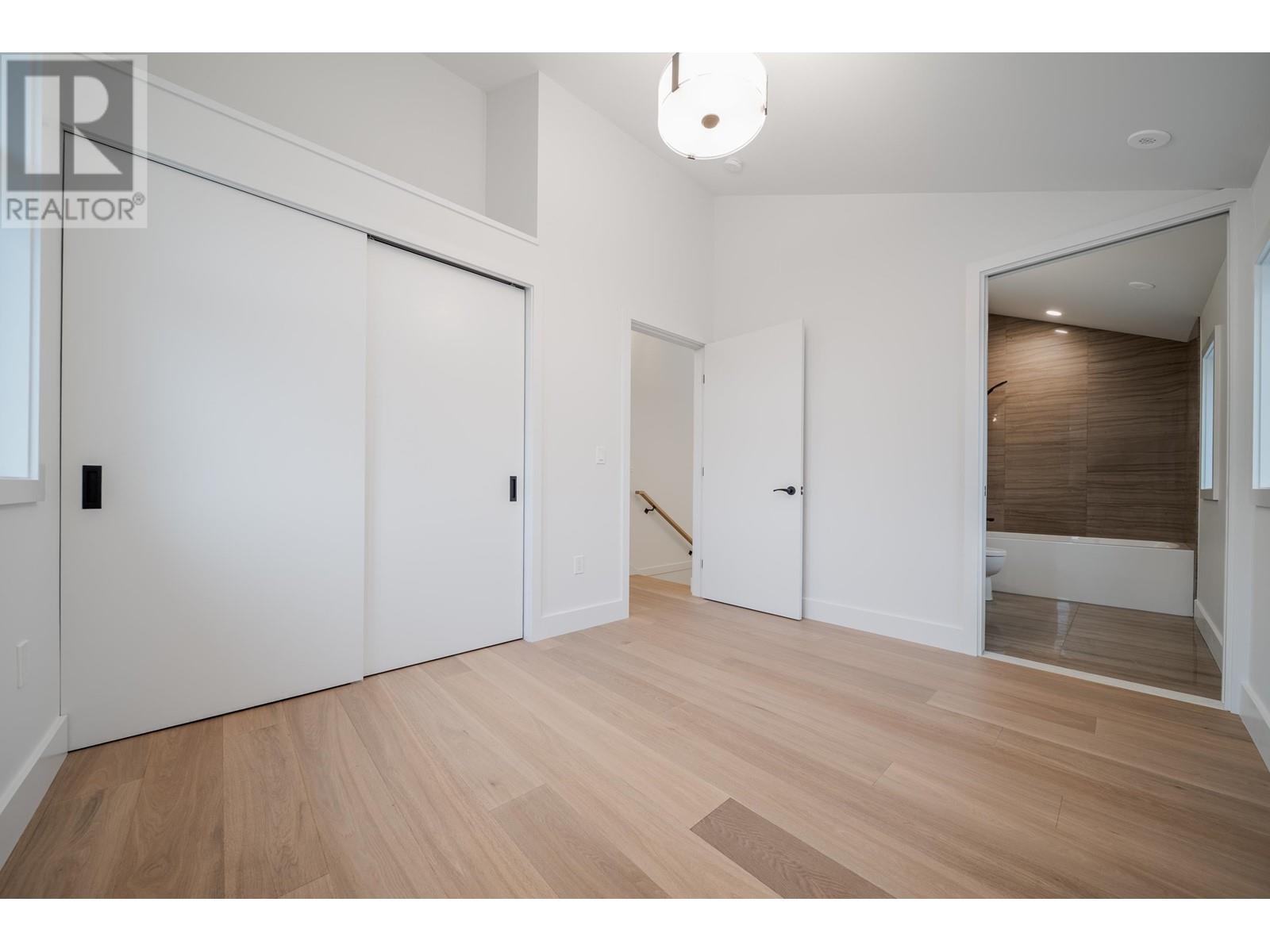 1138 E 26TH AVENUE, Vancouver real estate listing R2983951
