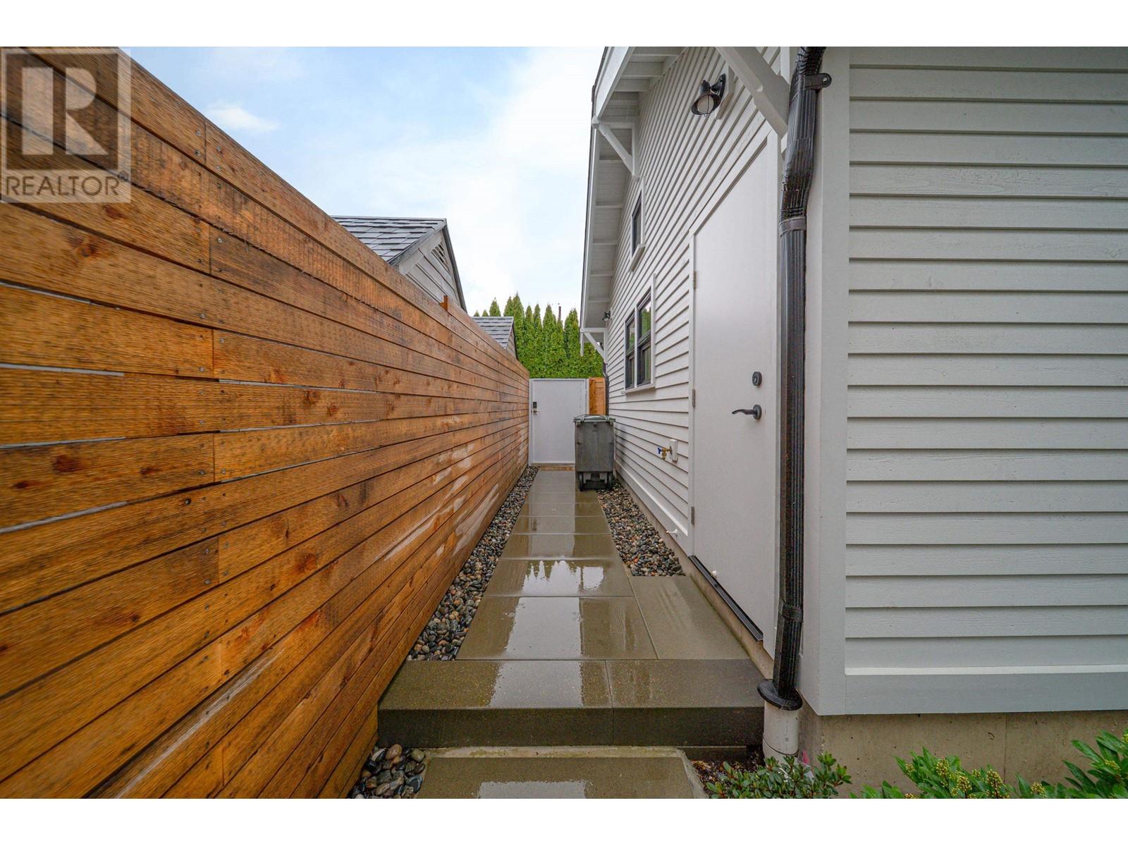 1138 E 26TH AVENUE, Vancouver real estate listing R2983951