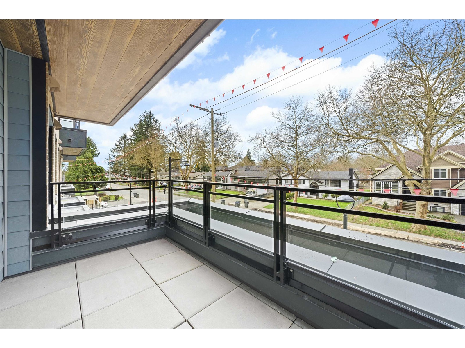 TH7 9456 134 STREET, Surrey